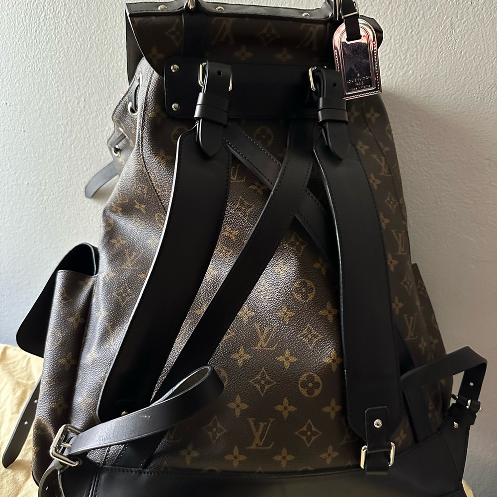 Louis Vuitton Rare Authentic Christoper Monogram Backpack Runway 2004 - Picture 10 of 13